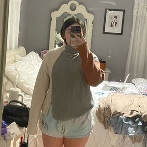 Tri- color split turtleneck